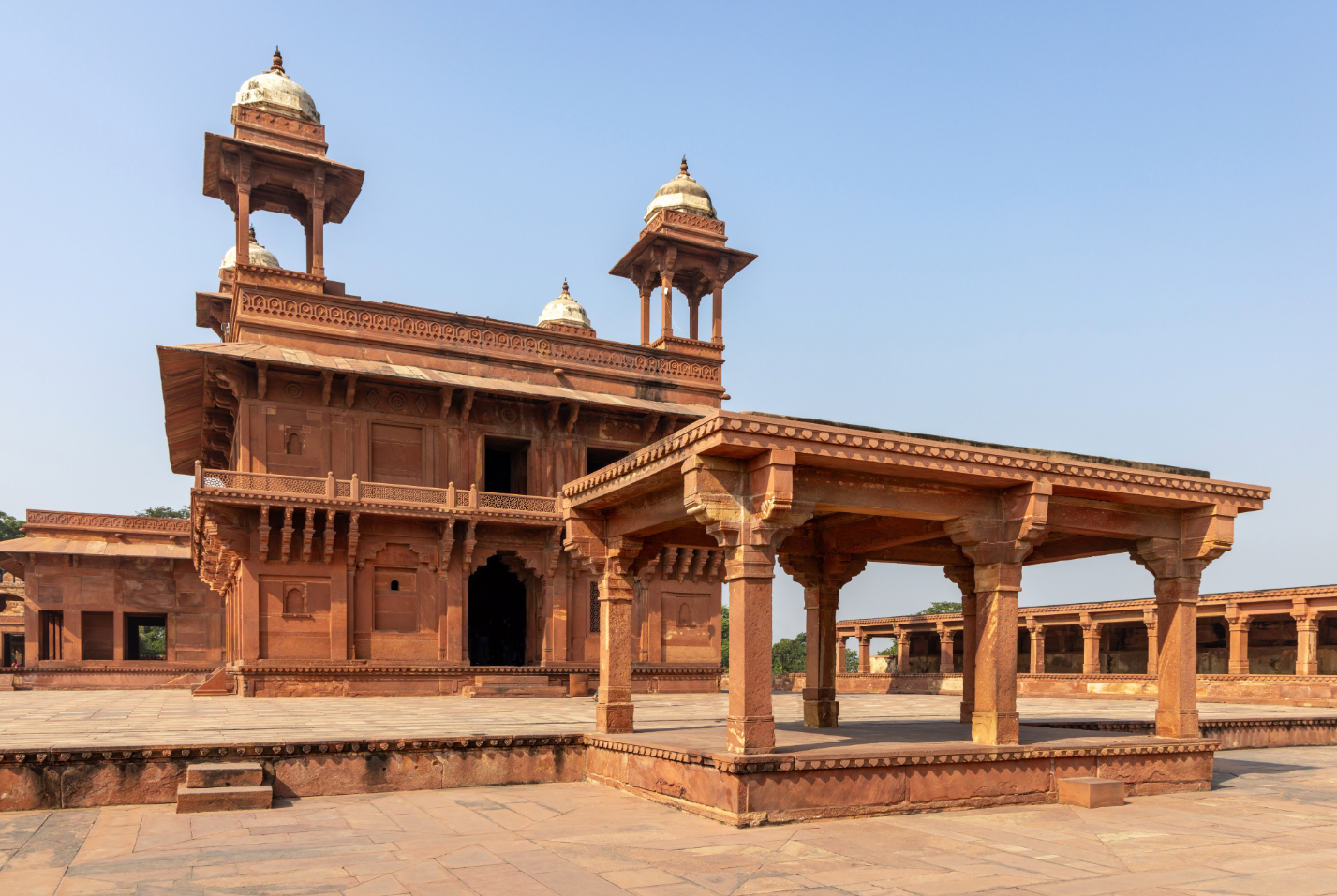 - Complejo histórico de Fatehpur Sikri con palacios y arquitectura mogola cerca de Agra