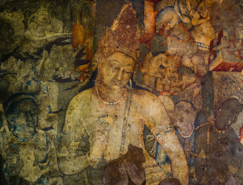Cuevas de Ajanta en Maharashtra, célebres por sus antiguos templos budistas, esculturas y pinturas rupestres.